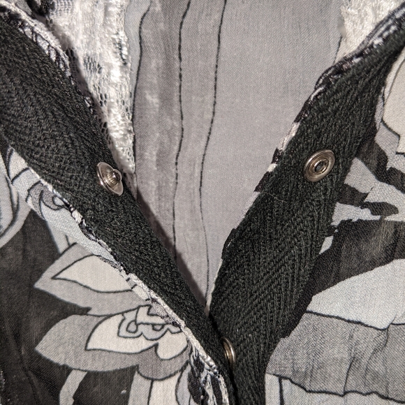 Bellissima Blouse - Picture 4 of 4